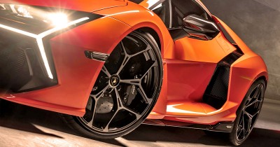 Bridgestone พัฒนายางรถยนต์สมรรถนะสูง ให้กับ Supercar รุ่นใหม่ Lamborghini Revuelto