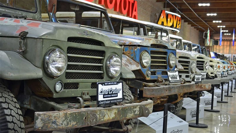 Toyota Land Cruiser คันแรกที่ขายในอเมริกาเมื่อปี 1958 กลายเป็นดาวเด่น ในพิพิธภัณฑ์รถยนต์เมืองยูทาห์ USA