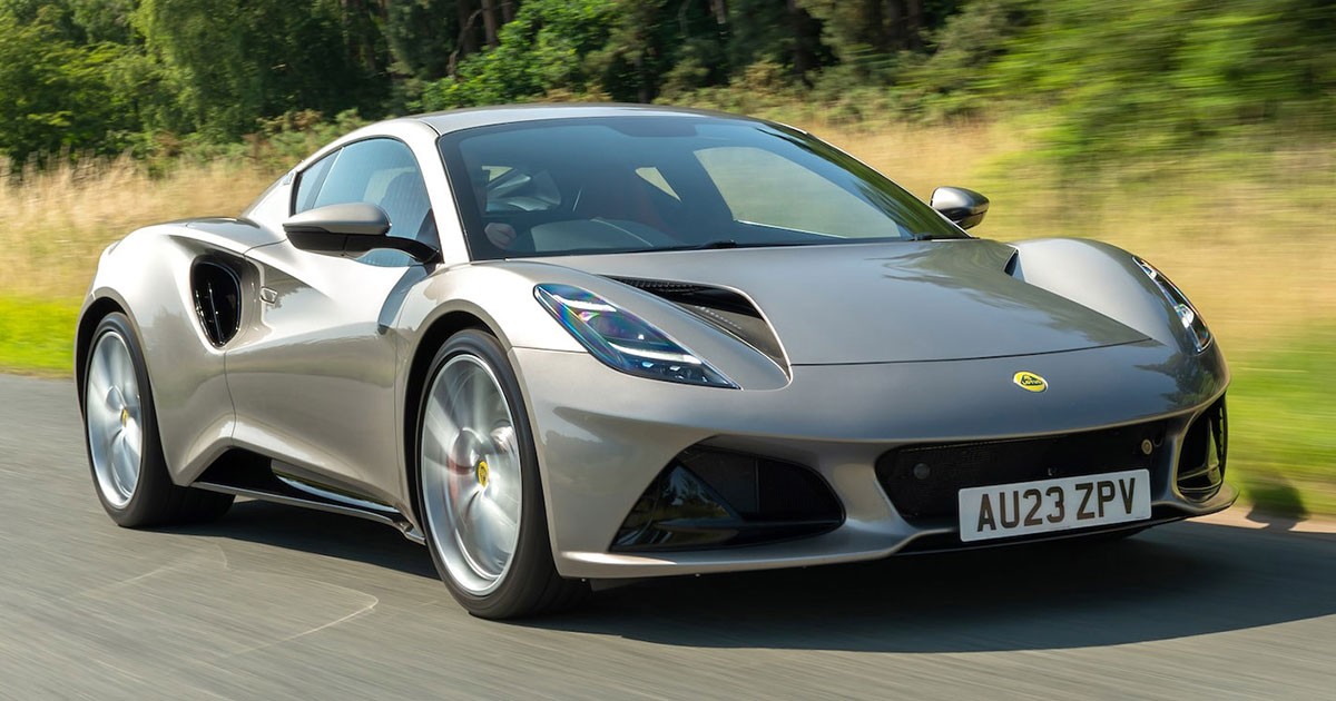 Lotus เปิดตัว Lotus Emira รุ่นเครื่องยนต์ 4 สูบ 2.0 ลิตร Turbo จาก Mercedes-AMG อย่างเป็นทางการในอังกฤษ