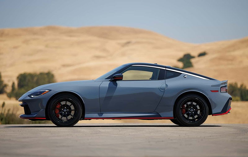 Nissan เผยโฉม Nissan Z Nismo ปรับชุดแต่งใหม่ แชสซีส์แกร่งขึ้น ขุมพลัง 420 แรงม้า