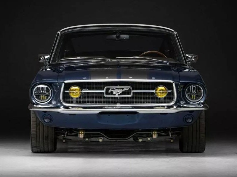 Velocity Mustang Fastback การกลับมาของ ฟอร์ด มัสแตง '67-68 อาจดูดั้งเดิมแต่มีลูกเล่นใหม่