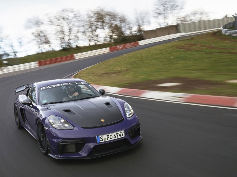 Porsche เผยชุดแต่งเสริมสมรรถนะ Manthey สำหรับ Porsche 718 Cayman GT4 RS ในเยอรมนี