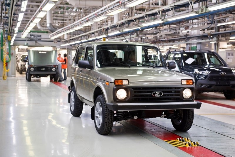 Lada Niva รถออฟโรดรัสเซีย อัพเกรดขุมพลังใหม่ พร้อมรุ่น Sport เตรียมฉลองการผลิตครบ 50 ปี เร็วๆ นี้