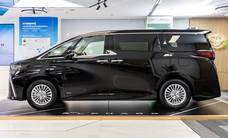 All-New Toyota Alphard และ Vellfire ใหม่ เปิดตัวในไทยแล้ว! ในราคา 4,129,000 - 4,499,000 บาท