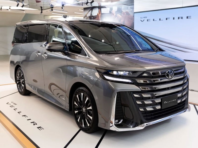 All-New Toyota Alphard และ Vellfire ใหม่ เปิดตัวในไทยแล้ว! ในราคา 4,129,000 - 4,499,000 บาท