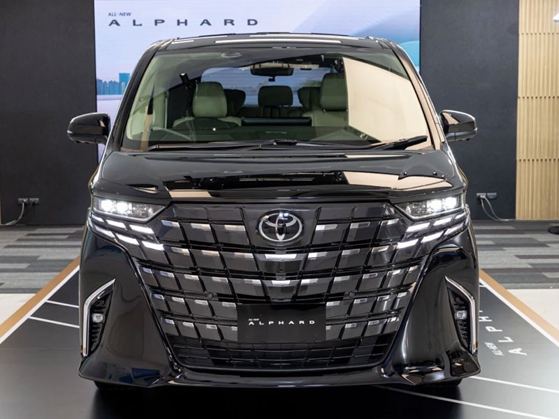 All-New Toyota Alphard และ Vellfire ใหม่ เปิดตัวในไทยแล้ว! ในราคา 4,129,000 - 4,499,000 บาท