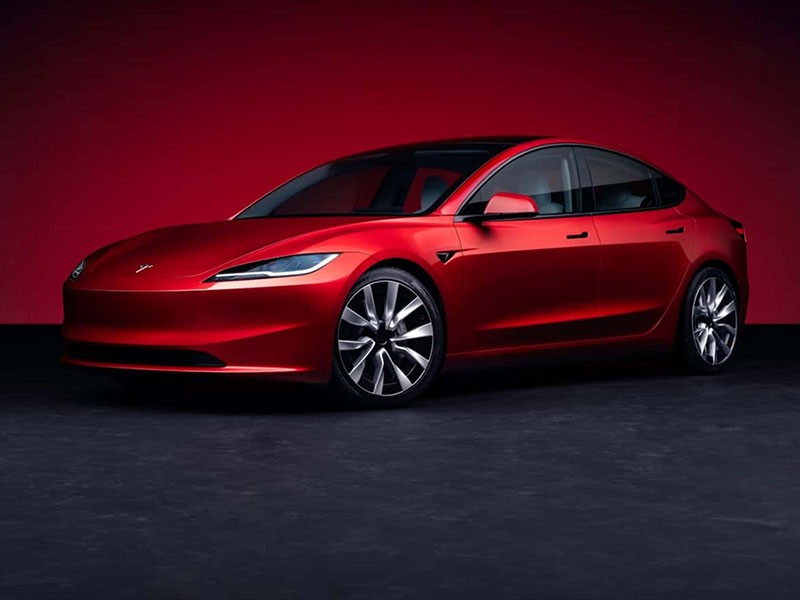 Tesla เปิดตัว Tesla Model 3 รุ่นปี 2024 แจ่มไม่เบา! ปรับโฉมใหม่ วิ่ง