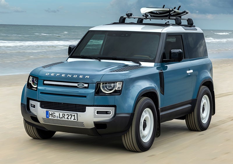 Land Rover เปิดตัวรถรุ่นพิเศษ Land Rover Defender 90 Marine Blue Editon แนวย้อนยุคแค่ 25 คัน ในเยอรมนี