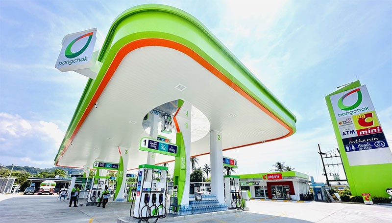 บางจากฯ ชำระค่าหุ้น 65.99% ของ Esso (ประเทศไทย) เสร็จสิ้น ปิดดีลประวัติศาสตร์ ขึ้นแท่นผู้นำโรงกลั่น สถานีบริการกว่า 2,200 แห่ง