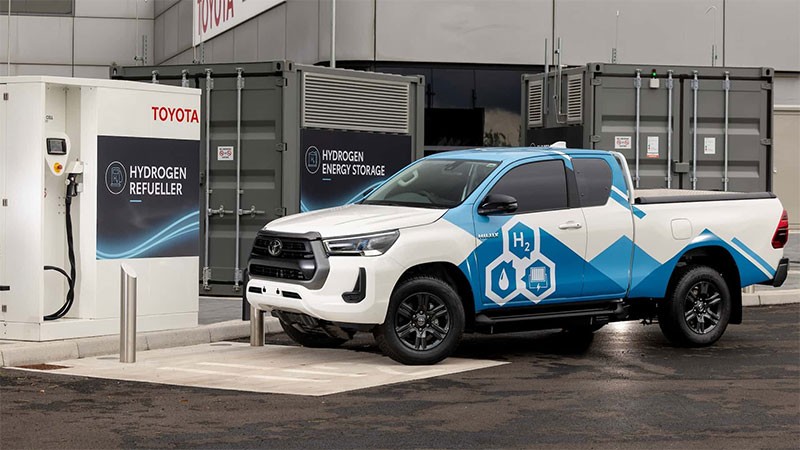 Toyota Hilux Hydrogen Full Cell Concept รถกระบะต้นแบบขุมพลังไฮโดรเจน วิ่งได้ 587 กม./ ถัง เตรียมผลิตจริงเร็วๆ นี้