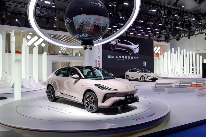 MG เปิดตัว MG Cyberster ครั้งแรกในจีน ที่ Chengdu Auto Show 2023 ย้ำภาพแบรนด์ผู้สร้างจุดเปลี่ยนยานยนต์โลก!