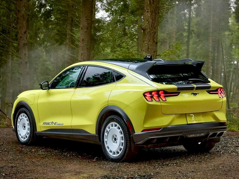 Ford เผยโฉม Ford Mustang Mach-E Rally รถ SUV ไฟฟ้าเวอร์ชั่นแรลลี่ ครั้งแรกที่มัสแตงลุยฝุ่น ขุมพลัง 480 แรงม้า