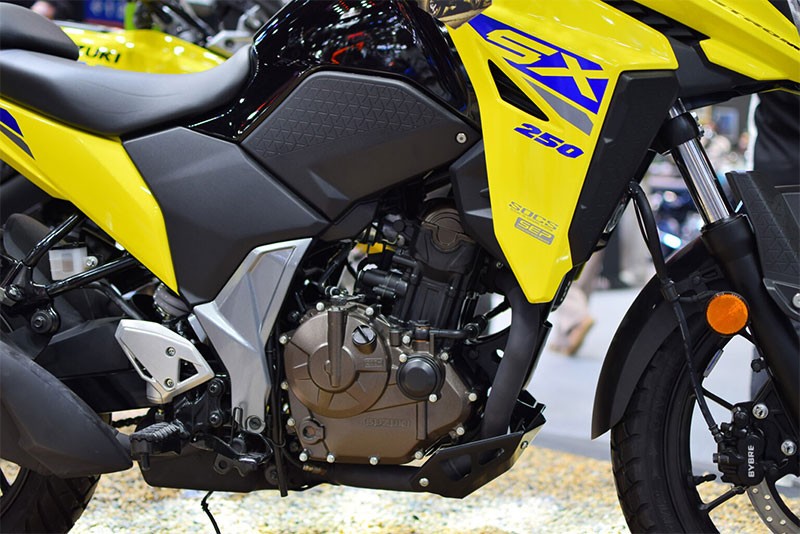 Suzuki Motosales เปิดตัว All-New Suzuki V-Strom SX ล็อตแรก! มาถึงไทยแล้ว ในราคาค่าตัวเพียง 179,000 บาท!