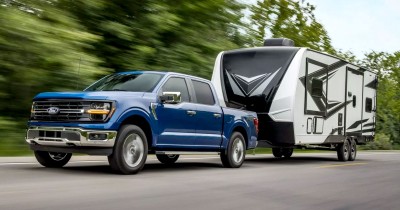 Ford เปิดตัว Ford F-150 รุ่นไมเนอร์เชนจ์ ทันสมัยยิ่งขึ้น พร้อมประตูท้ายแบบสวิงใหม่ ขายปีหน้านี้!