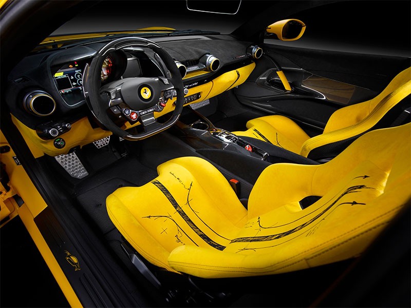 Ferrari Tailor Made 812 Competizione ซูเปอร์คาร์รุ่นพิเศษ คันเดียวในโลก! เพื่อประมูลในงานการกุศล