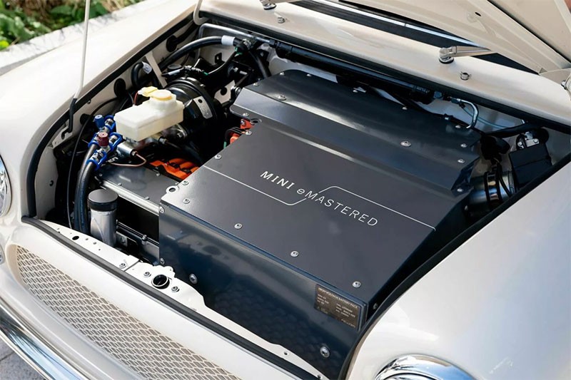 David Brown Automotive เปิดตัวรถยนต์ไฟฟ้า MINI eMastered วิ่งไกล 177 กม. กับความคลาสสิคยุคสมัยใหม่