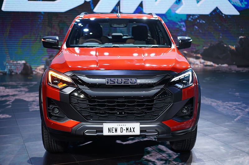 Isuzu เปิดตัวรถปิกอัพ "New! Isuzu D-Max" เหนือลิมิต…พิชิตโลก ในราคา 540,000 - 1,254,000 บาท