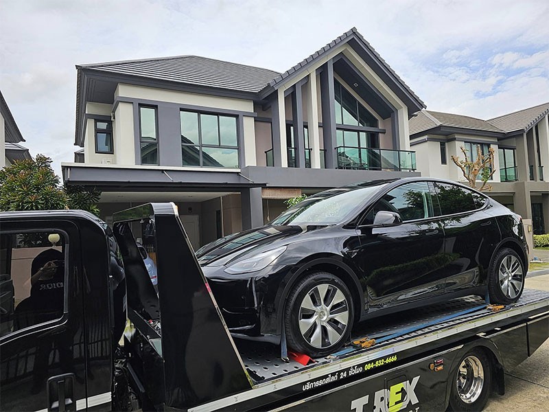 ผู้ซื้อ Tesla แชร์ประสบการณ์สุดช้ำ! เมื่อถูกให้รีบรับรถไฟฟ้า Tesla Model Y เร็วกว่ากำหนด จนอดได้ส่วนลด 260,000 บาท!