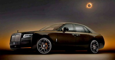 Rolls-Royce เผยรุ่นพิเศษ Rolls-Royce Black Badge Ghost Ekleipsis ที่ได้รับแรงบันดาลใจจากสุริยุปราคา