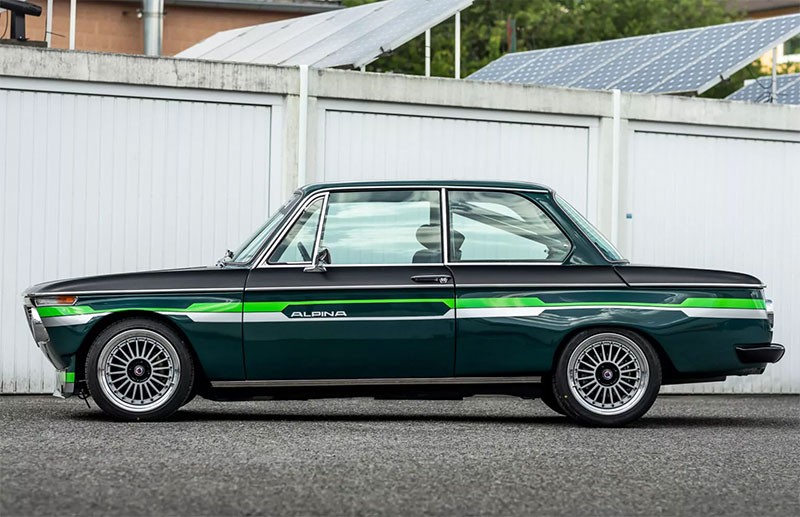 Manhart เอาใจคนชอบรถคลาสสิค! ปรับแต่ง BMW 2002 tii Alpina ในยุค 70 เพิ่มขุมพลังเป็น 200 แรงม้า!