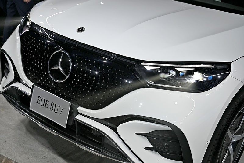 Mercedes-Benz เปิดตัวรุ่นย่อยในตระกูล EQE SUV ครบ 3 รุ่น รองรับกลุ่มลูกค้ารถ EV ที่เติบโตอย่างต่อเนื่อง