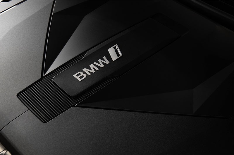 BMW เปิดตัว BMW i5 eDrive40 M Sport รถซีดานไฟฟ้า 340 แรงม้า วิ่งไกล 501 กม. ราคา 4,999,000 บาท