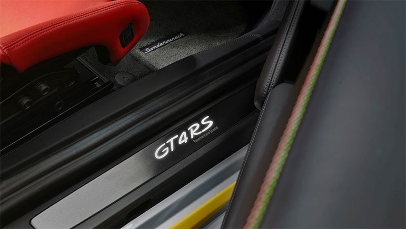 Porsche และ TAG Heuer ฉลองรายการการแข่งขัน Carrera Panamericana ด้วยการผลิต 718 Cayman GT4 RS Panamericana Special
