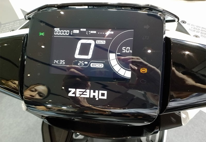 CFMOTO ยักษ์ใหญ่จากจีนจับมือพยัคฆ์ มอเตอร์ บุกตลาดยานยนต์ไทย เปิดตัว ZEEHO รถจักรยานยนต์ไฟฟ้าสุดหรูสมรรถนะสูง