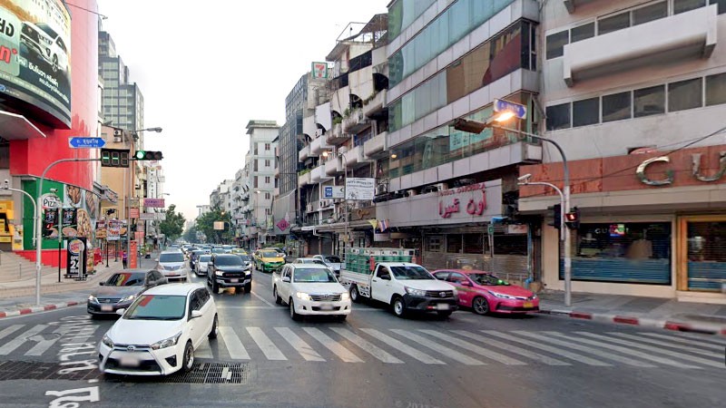 10 แยกไฟแดงนรก รถติดนานสุด หนักสุด ติดได้ ติดดี เจอแล้วต้องหนีไป!