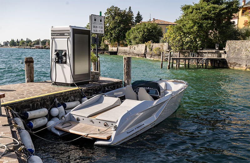 Frauscher x Porsche eFantom เปิดตัวเรือไฟฟ้าลำแรก ใช้เทคโนโลยีร่วมกับ Porsche Macan EV ใหม่