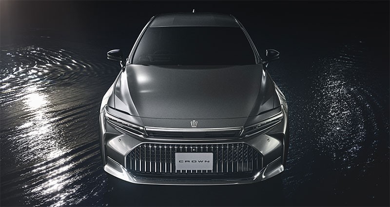 Toyota ได้ฤกษ์เปิดตัว Toyota Crown Sedan รถซีดานหรูพลังไฮบริด และพลังไฮโดรเจน ขายแล้วในญี่ปุ่น