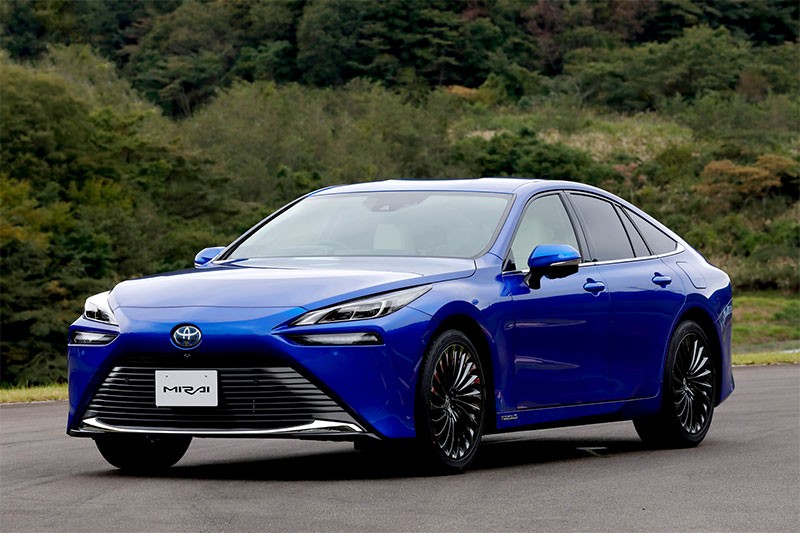 Toyota ยอมรับแล้วว่า Toyota Mirai รถพลังไฮโตรเจน Fuel Cell "ไม่ประสบความสำเร็จ" และจะโฟกัสทำรถไฮโดรเจนเพื่อการพาณิชย์แทน