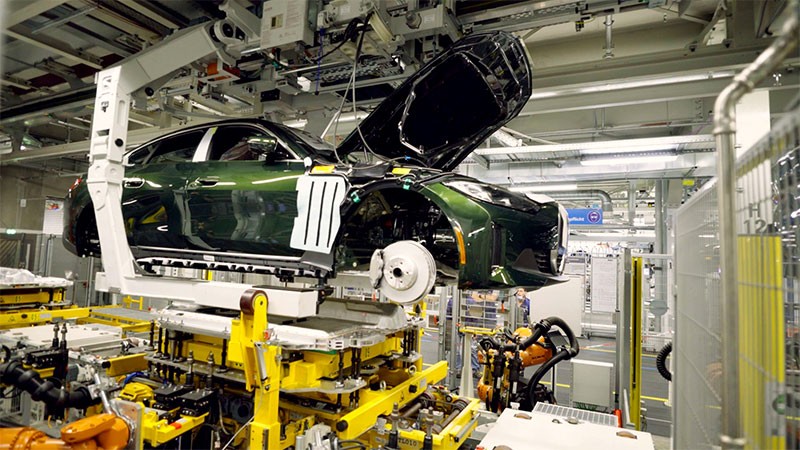 BMW พูดจริง! รถเครื่องยนต์สันดาปล็อตสุดท้าย ออกจากโรงงานมิวนิคสิ้นเดือนนี้ จากนั้นที่นี่ผลิตรถ EV ทุกรุ่น!