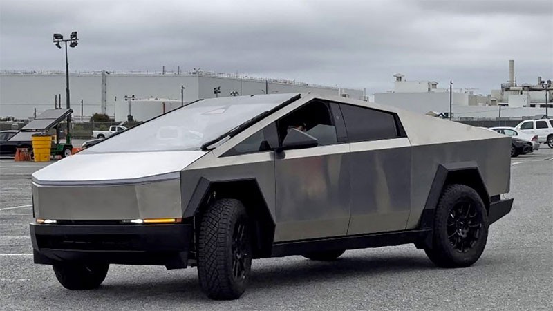 อย่างนี้ก็ได้รึ! Tesla ออกกฎห้ามขายต่อ Tesla Cybertruck ภายใน 1 ปีแรก หลังจากซื้อไปแล้ว