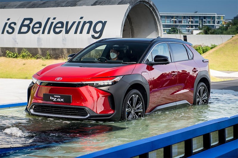 Toyota คุย เตรียมหนุนไทยให้เป็นเมืองหลวงแห่งรถ EV ของ ASEAN!