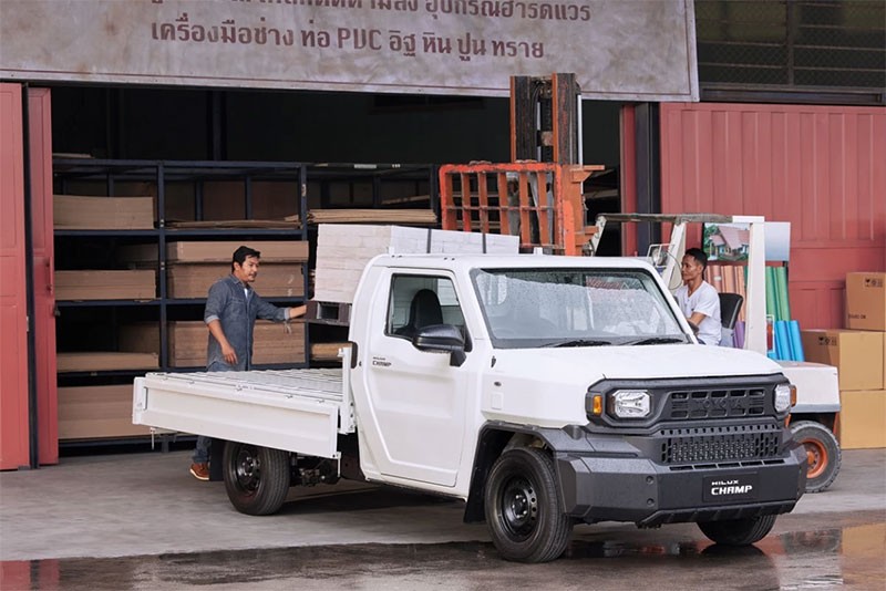 Toyota เปิดตัวรถกระบะมหาชน All-New Toyota Hilux Champ รถกระบะท้ายเรียบพร้อมดัดแปลง พัฒนาโดยคนไทย เพื่อคนไทย ในราคา 459,000 - 577,000 บาท