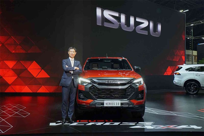 Isuzu เผยโฉม "ใหม่! Isuzu D-Max" เหนือลิมิต…พิชิตโลก รุ่นใหม่ล่าสุด พร้อม "The New MU-X" ตอบโจทย์ทุกไลฟ์สไตล์ลุยงาน "Motor Expo 2023"