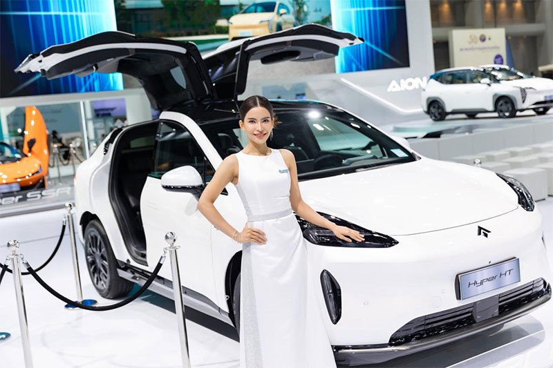 AION Y Plus 490 Premium เปิดตัวแล้วในราคา 1,099,900 บาท พร้อมเปิดตัว AION ES และรถสปอร์ตรุ่น Hyper ในงาน Motor Expo 2023!
