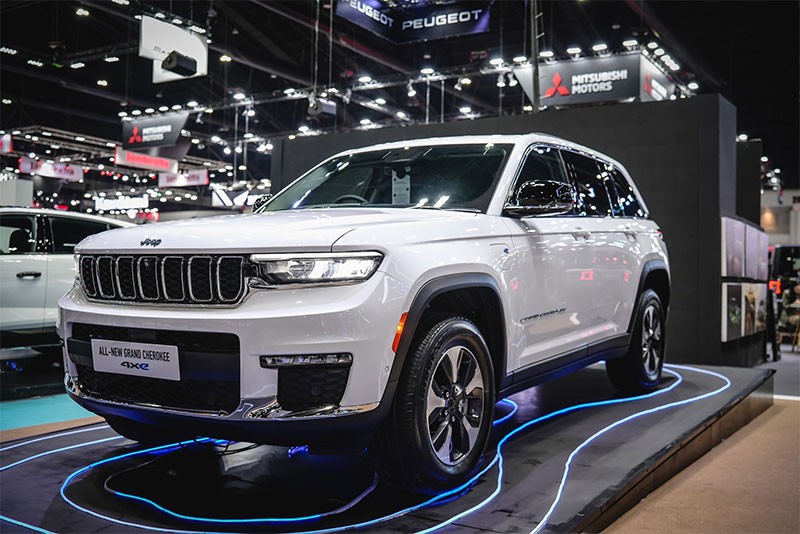 Jeep ประเทศไทย เผยโฉม All-New Jeep Grand Cherokee Summit Reserve 4xe Plug-in Hybrid พร้อมรับจองในงาน Motor Expo 2023