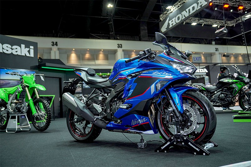 Kawasaki นำความตื่นเต้นเร้าใจด้วยนวัตกรรมยานยนต์หลากหลายรุ่น ในงาน Motor Expo 2023