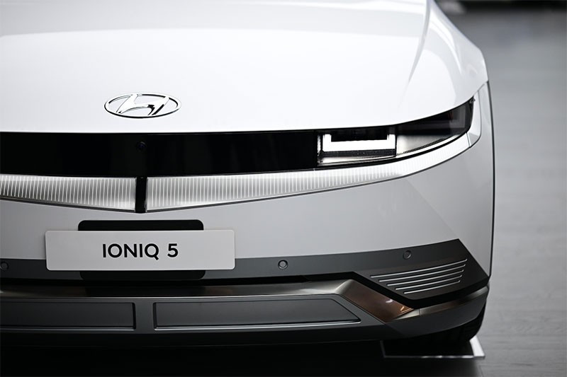 Hyundai เปิดตัวศูนย์นวัตกรรม IONIQ Lab แห่งแรกในไทย เดินหน้าสู่อนาคตด้วยนวัตกรรมยานยนต์ไฟฟ้าบนความยั่งยืน