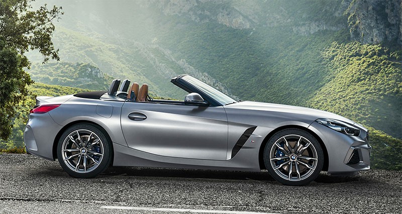 BMW เตรียมนำเสนอ BMW Z4 M40i เวอร์ชั่นเกียร์ธรรมดา 6 สปีด ตามที่แฟนๆ เรียกร้อง ในปี 2024