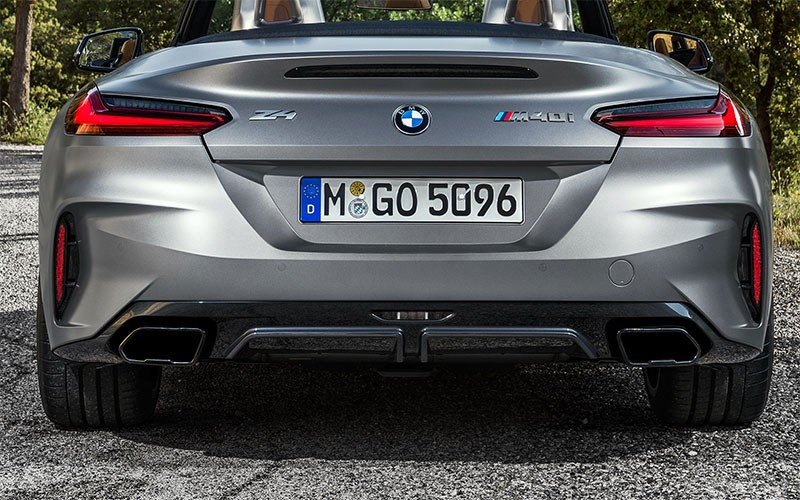 BMW เตรียมนำเสนอ BMW Z4 M40i เวอร์ชั่นเกียร์ธรรมดา 6 สปีด ตามที่แฟนๆ เรียกร้อง ในปี 2024