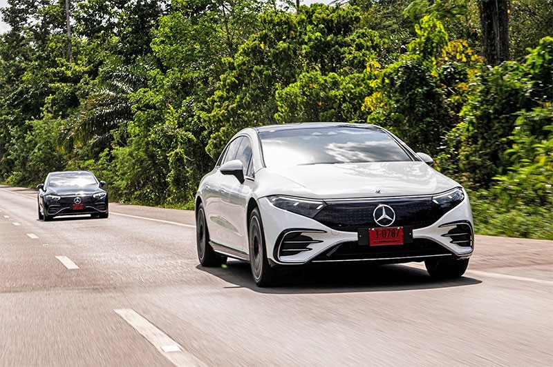 Mercedes-Benz นำเสนอ EQS 500 4MATIC AMG Premium รถยนต์ไฟฟ้าแห่งโลกอนาคต ตั้งแต่ก้าวแรกของการสัมผัส