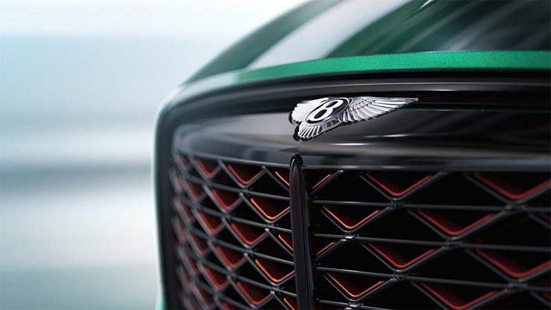 Ducati X Bentley เปิดตัว "Ducati Diavel For Bentley" บิ๊กไบค์รุ่นพิเศษ กับสมรรถนะ และงานฝีมือแบบฉบับ Bentley ผลิตจำนวนจำกัด 500 คัน