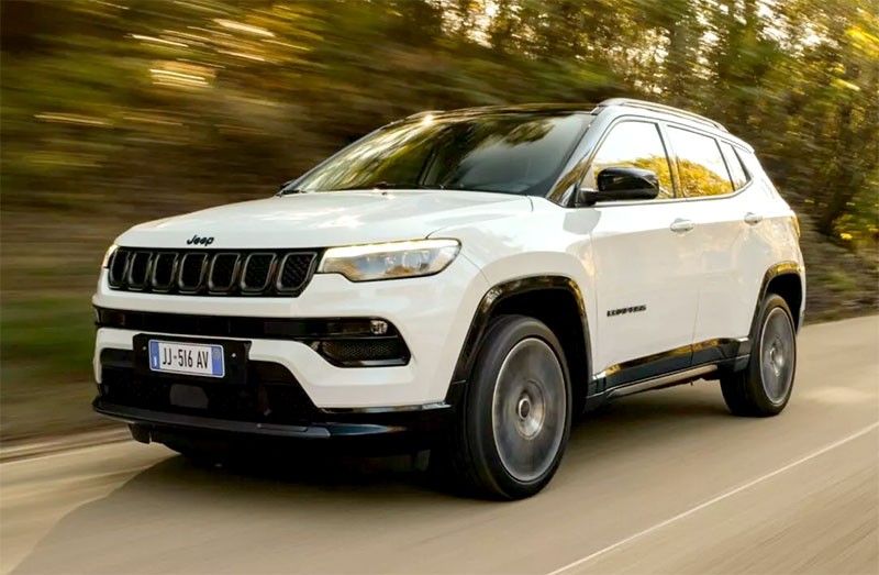 Jeep เผยโฉม Jeep Compass เวอร์ชั่นยุโรปรุ่นปี 2024 พร้อมอัปเดตเทคโนโลยีช่วยขับขี่