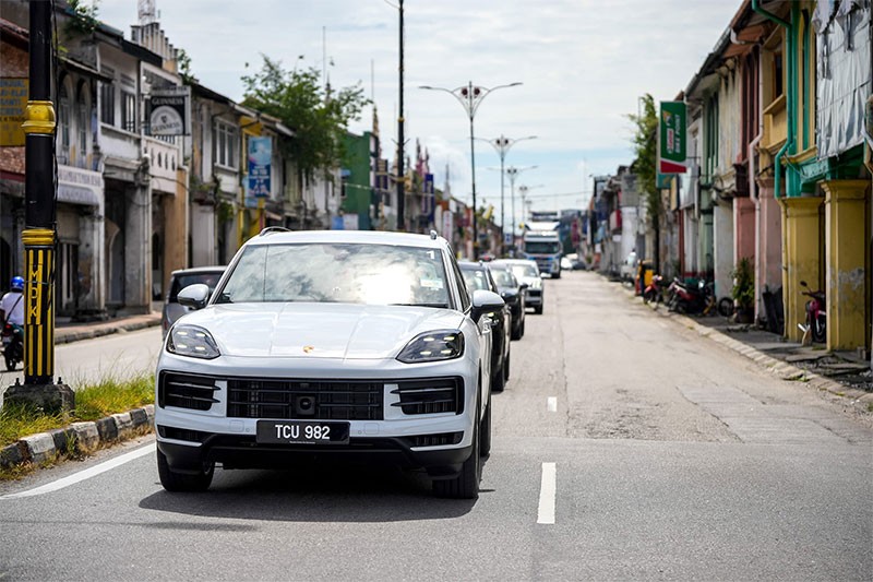 Porsche จัดทริปพิเศษ Cayenne Great Escape บุกสำรวจเส้นทาง ประเทศมาเลเซีย พร้อมเปิดตัว Porsche Cayenne ใหม่