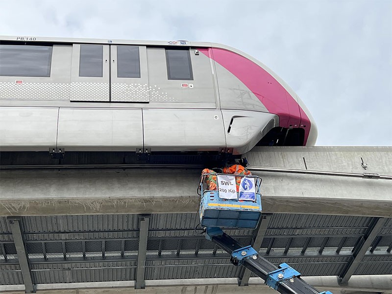 รู้จัก! รถไฟฟ้าโมโนเรล Alstom Innovia Monorail 300 น้องเก๊กฮวย น้องนมเย็น ที่ใช้ในรถไฟฟ้าสายสีเหลือง และสายสีชมพู