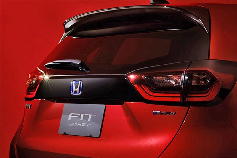 Honda เปิดตัวรุ่นพิเศษ Honda Fit Black Style กับชุดแต่งสปอร์ตสีดำรอบคัน ขายเฉพาะในญี่ปุ่นเท่านั้น