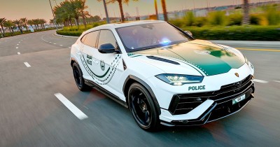 Lamborghini ส่งมอบ Lamborghini Urus Performante รุ่นพิเศษ สำหรับตำรวจดูไบ สหรัฐอาหรับเอมิเรตส์